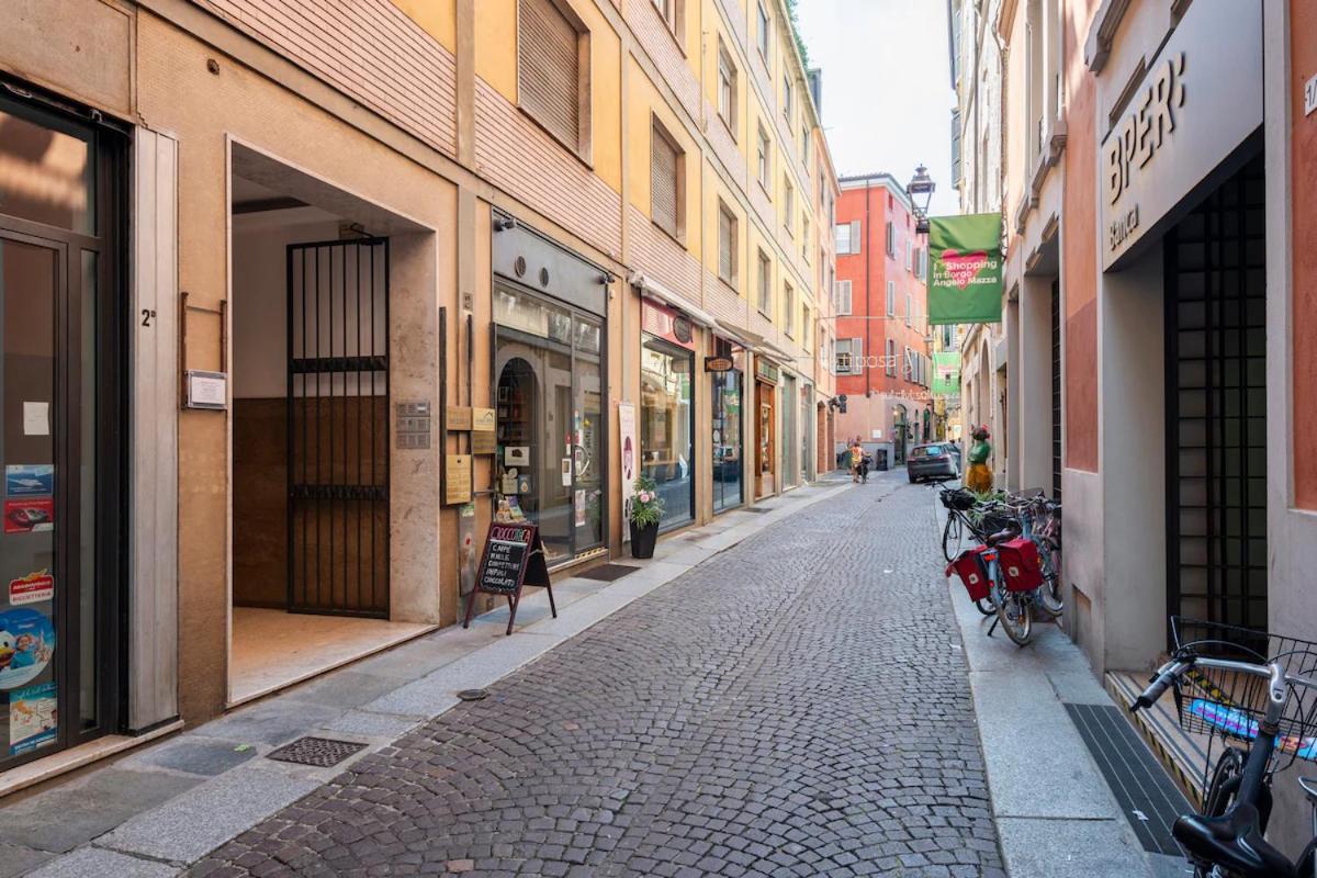 Nel Cuore Di Parma Centralissimo Esterno foto